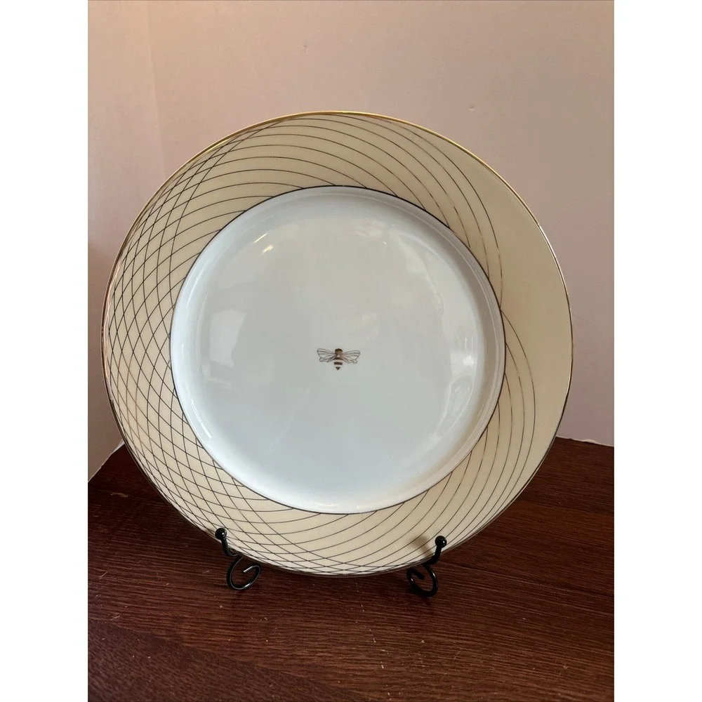 Mary Kay Golden Anniversary Bumblebee Fine Dinnerware 10.75
